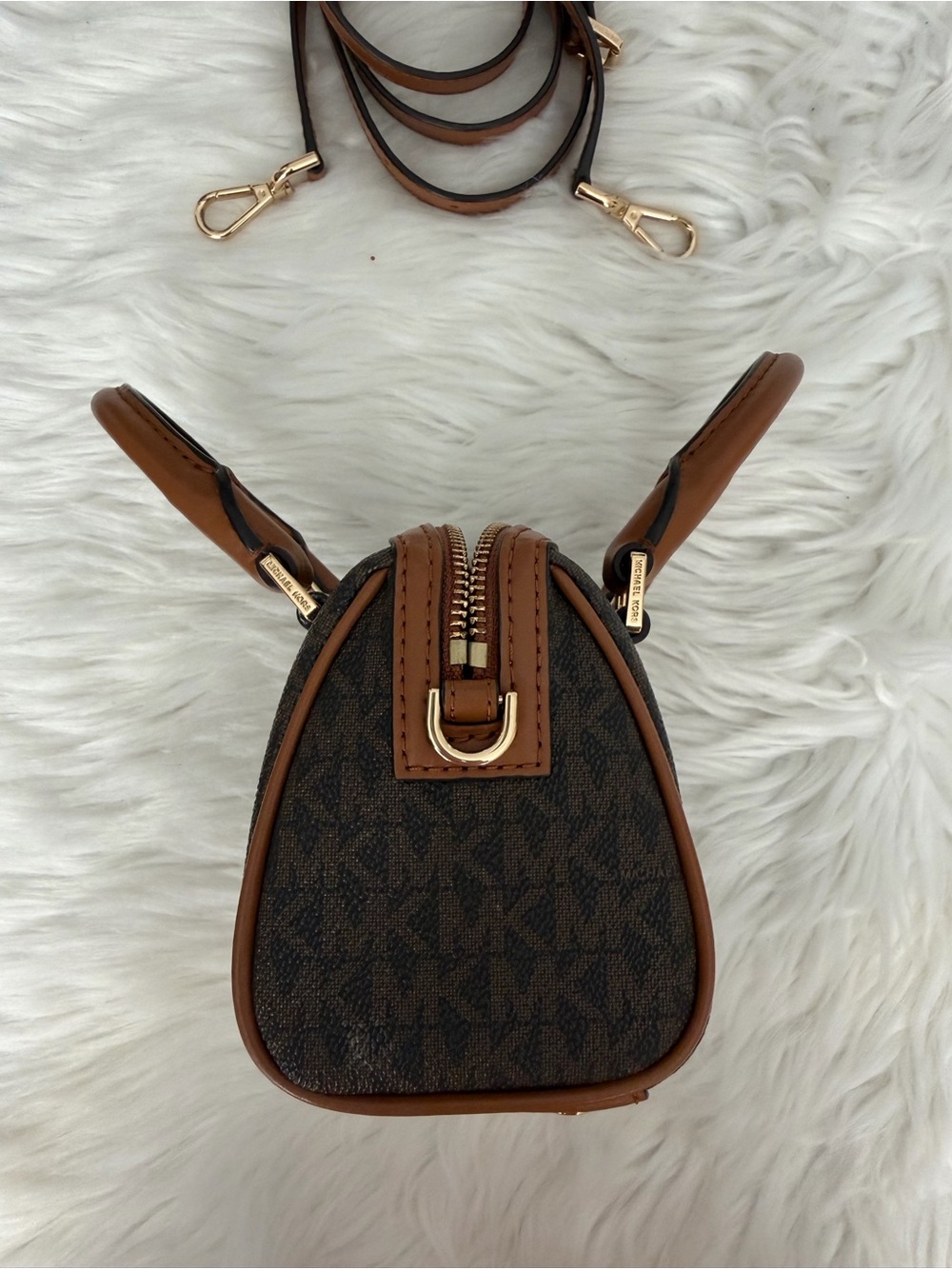Michael Kors Brown/Tan Logo Bedford Legacy extra small with Gold Hardware - Picture 7 of 11
